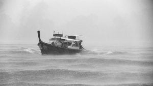 schip boot storm regen wind pixabay
